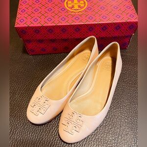 Tory Burch Powder Coated Melinda North Shoes size 8